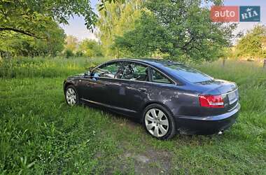 Седан Audi A6 2004 в 