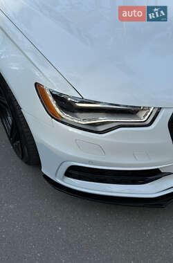 Седан Audi A6 2014 в 