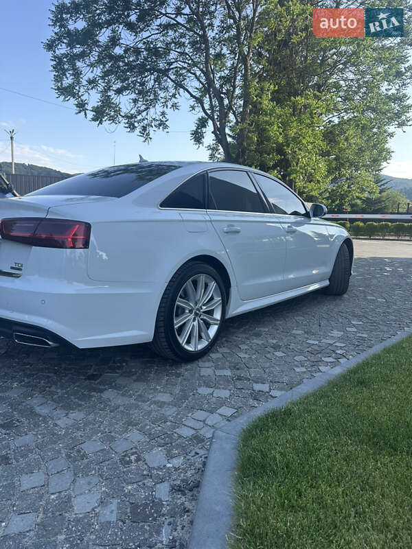 Седан Audi A6 2016 в Ужгороде