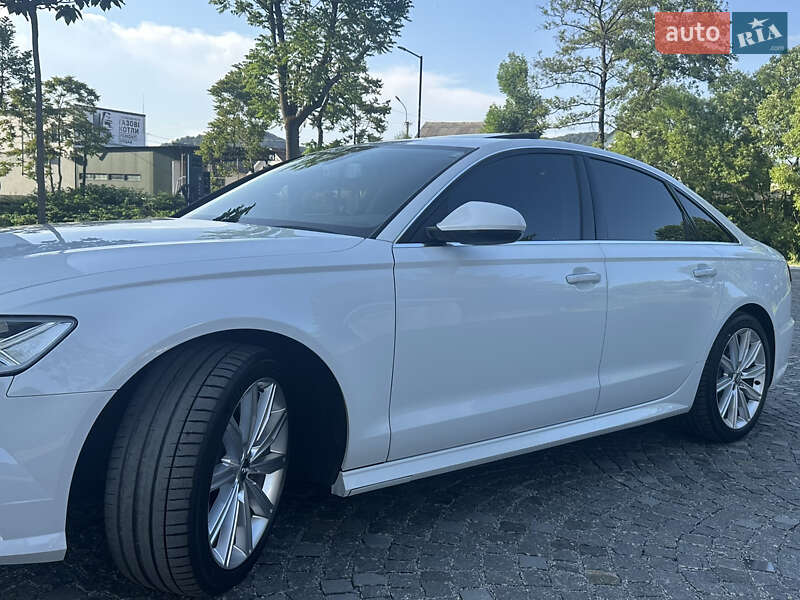 Седан Audi A6 2016 в Ужгороде