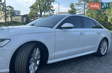 Седан Audi A6 2016 в 