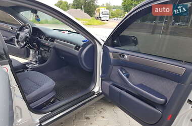 Седан Audi A6 2002 в 