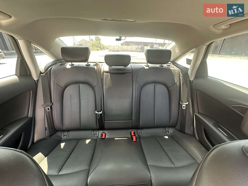 Седан Audi A6 2015 в Житомире