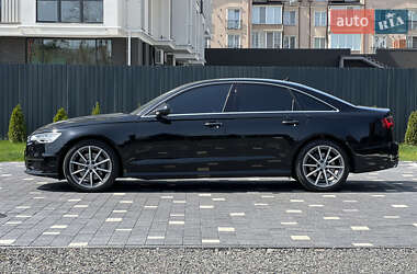 Седан Audi A6 2015 в 