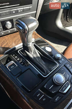 Седан Audi A6 2012 в 