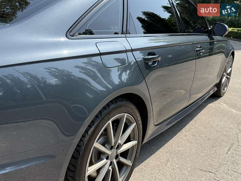 Седан Audi A6 2015 в Киеве