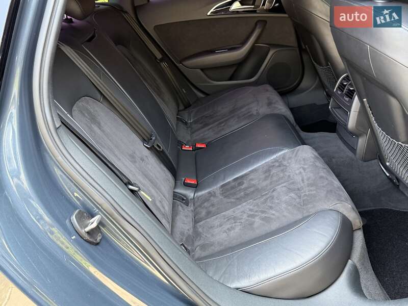 Седан Audi A6 2015 в Киеве