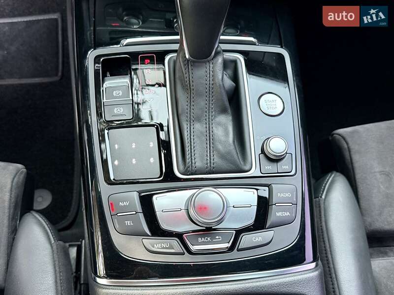Седан Audi A6 2015 в Киеве