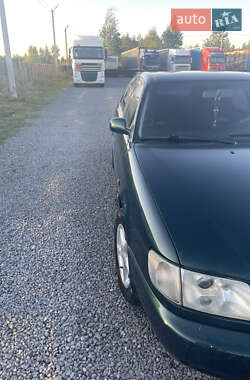 Седан Audi A6 1997 в 
