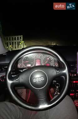 Универсал Audi A6 2002 в 