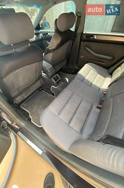 Седан Audi A6 2000 в 