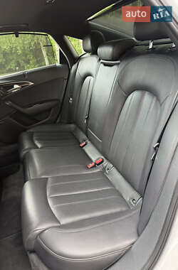 Седан Audi A6 2015 в 