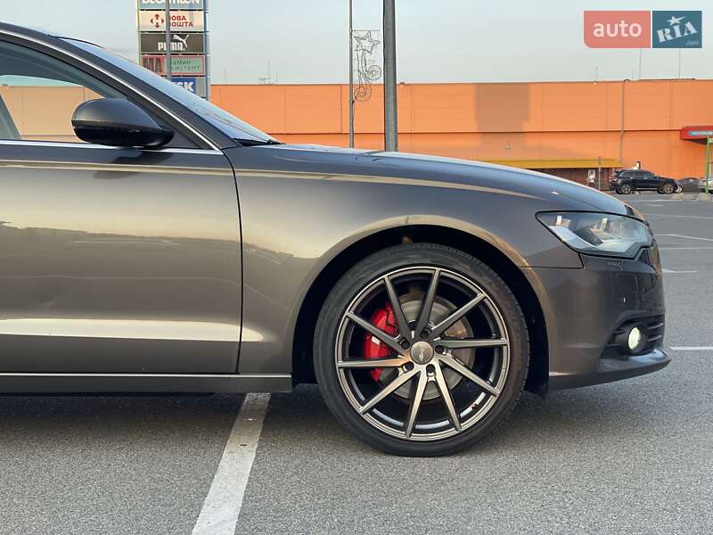 Универсал Audi A6 2012 в Киеве