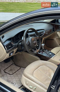 Седан Audi A6 2012 в 