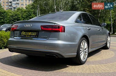 Седан Audi A6 2015 в 