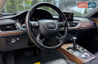 Седан Audi A6 2015 в 