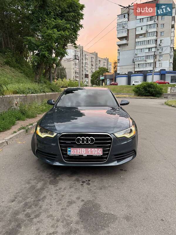 Седан Audi A6 2014 в 