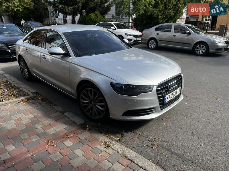 Седан Audi A6 2013 в Киеве