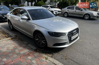 Седан Audi A6 2013 в 