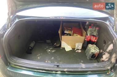Седан Audi A6 1999 в 