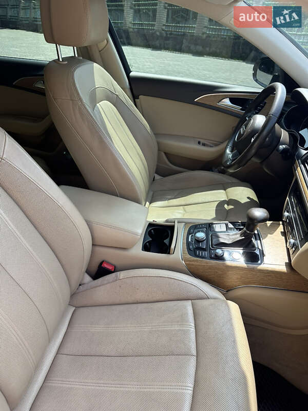 Седан Audi A6 2012 в Володимирці