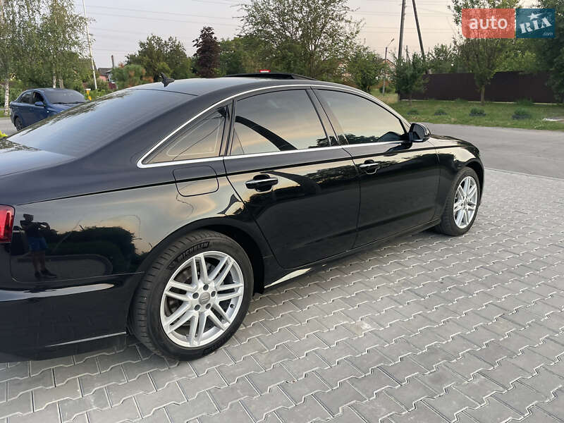 Седан Audi A6 2015 в Миргороде