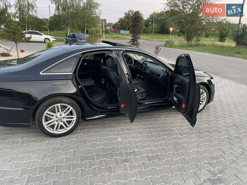 Седан Audi A6 2015 в Миргороде