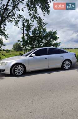 Седан Audi A6 2004 в 
