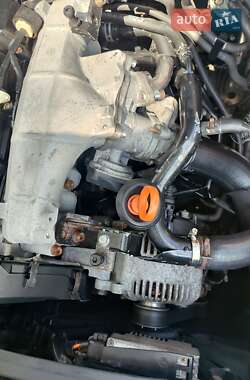 Седан Audi A6 2004 в 