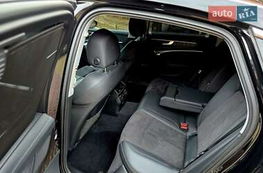 Седан Audi A6 2019 в 