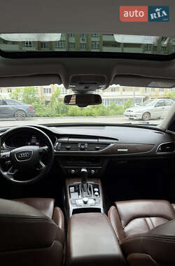 Седан Audi A6 2015 в 
