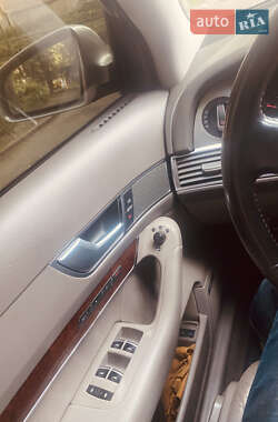 Седан Audi A6 2005 в 