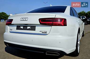 Седан Audi A6 2015 в 
