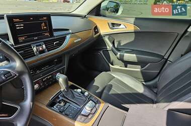 Седан Audi A6 2015 в 
