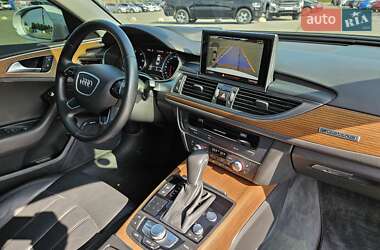 Седан Audi A6 2015 в 