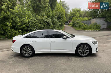 Седан Audi A6 2019 в 