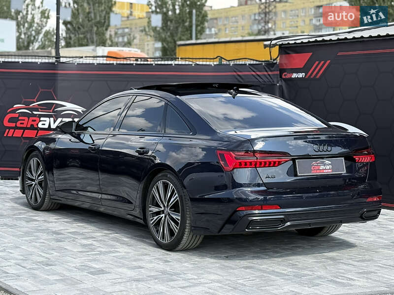 Седан Audi A6 2018 в 