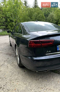 Седан Audi A6 2015 в 