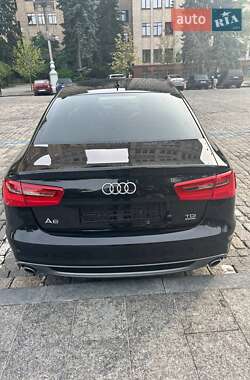 Седан Audi A6 2014 в 