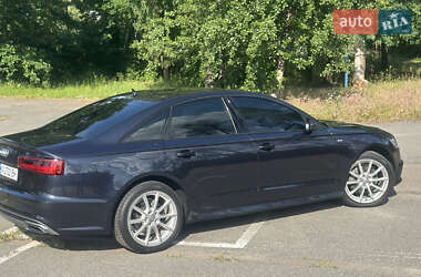 Седан Audi A6 2015 в 