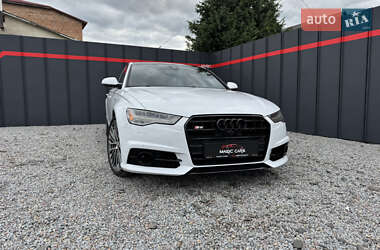 Седан Audi A6 2015 в 