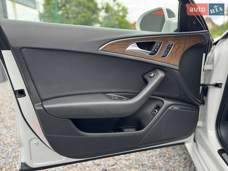Седан Audi A6 2015 в Луцке