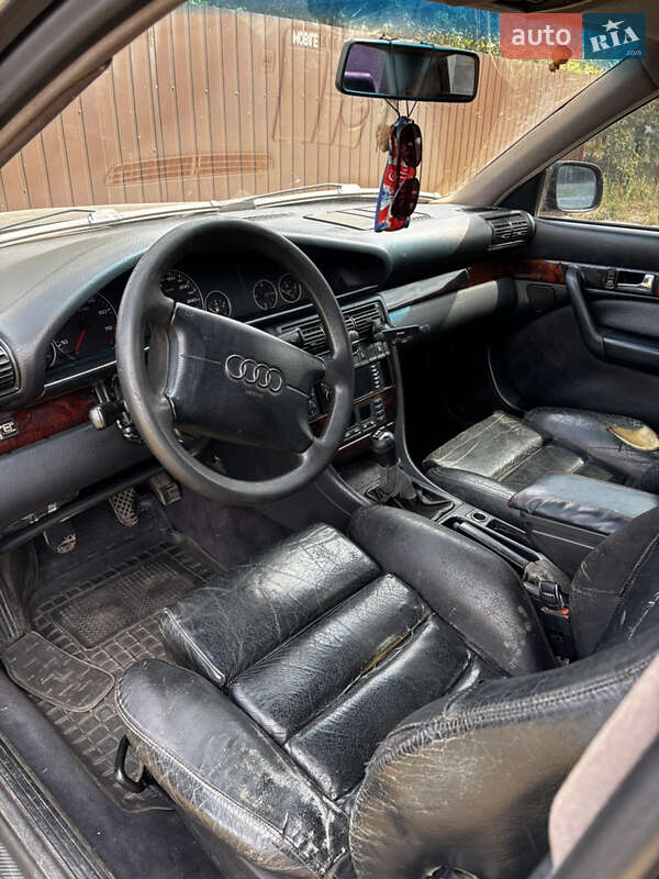 Седан Audi A6 1995 в Славгороді