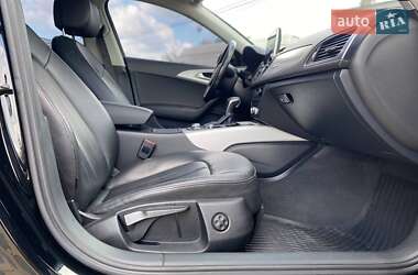 Седан Audi A6 2015 в 