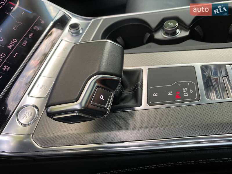 Седан Audi A6 2018 в Хмельницком
