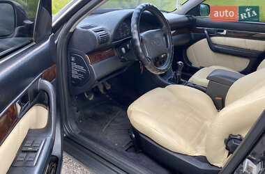 Седан Audi A6 1995 в 