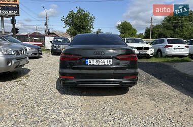 Седан Audi A6 2022 в 