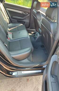 Универсал Audi A6 2011 в 