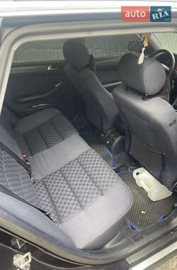 Универсал Audi A6 2002 в 