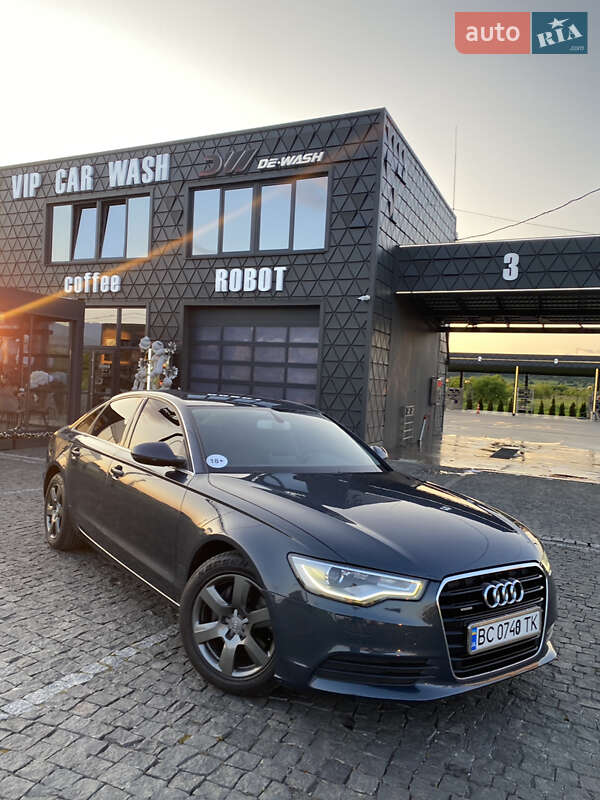 Седан Audi A6 2012 в Тячеве